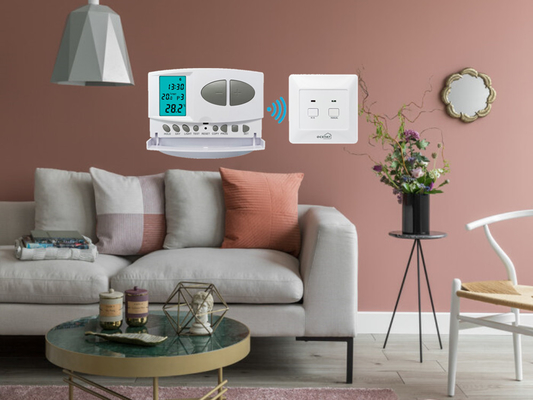 Riseem Innenraum HVAC-System Weiße Farbe RF Programmierbarer Raumthermostat mit Heizungssystemen
